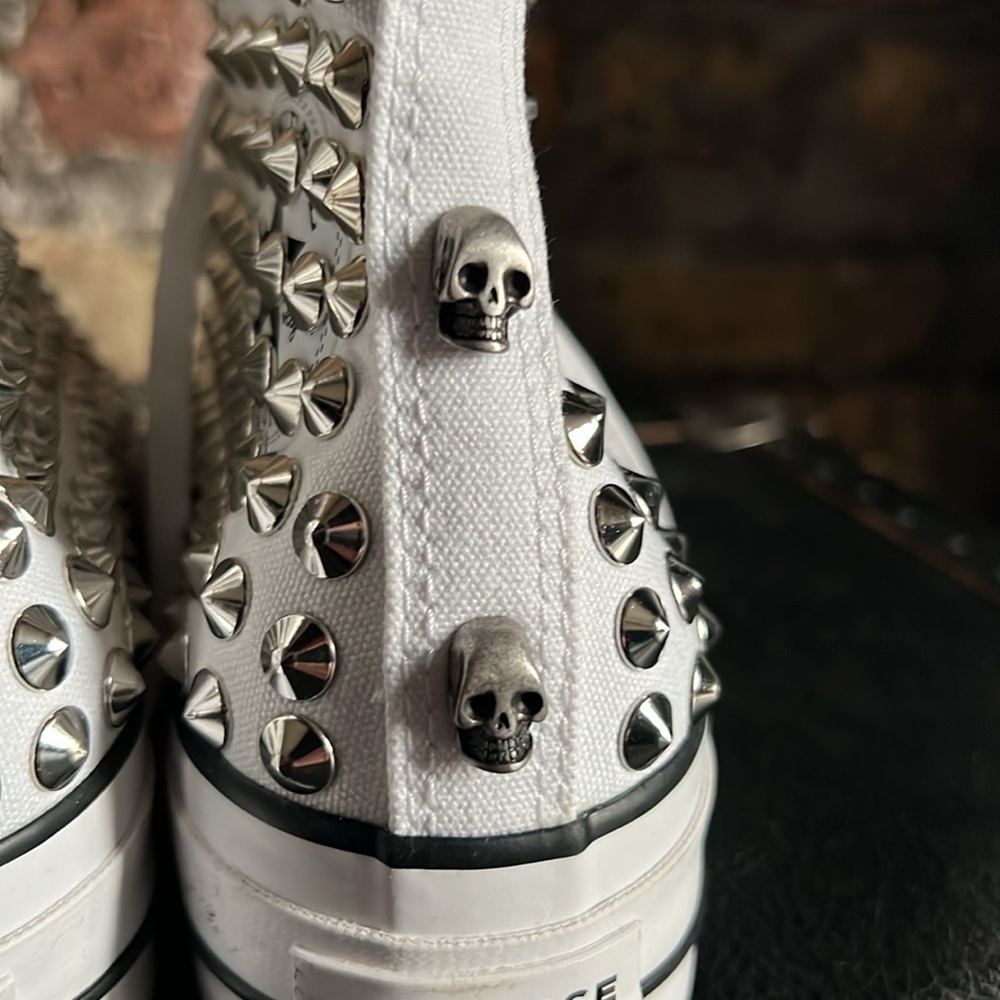 Nwot Custom-Made Studded Platform Converse. - image 3